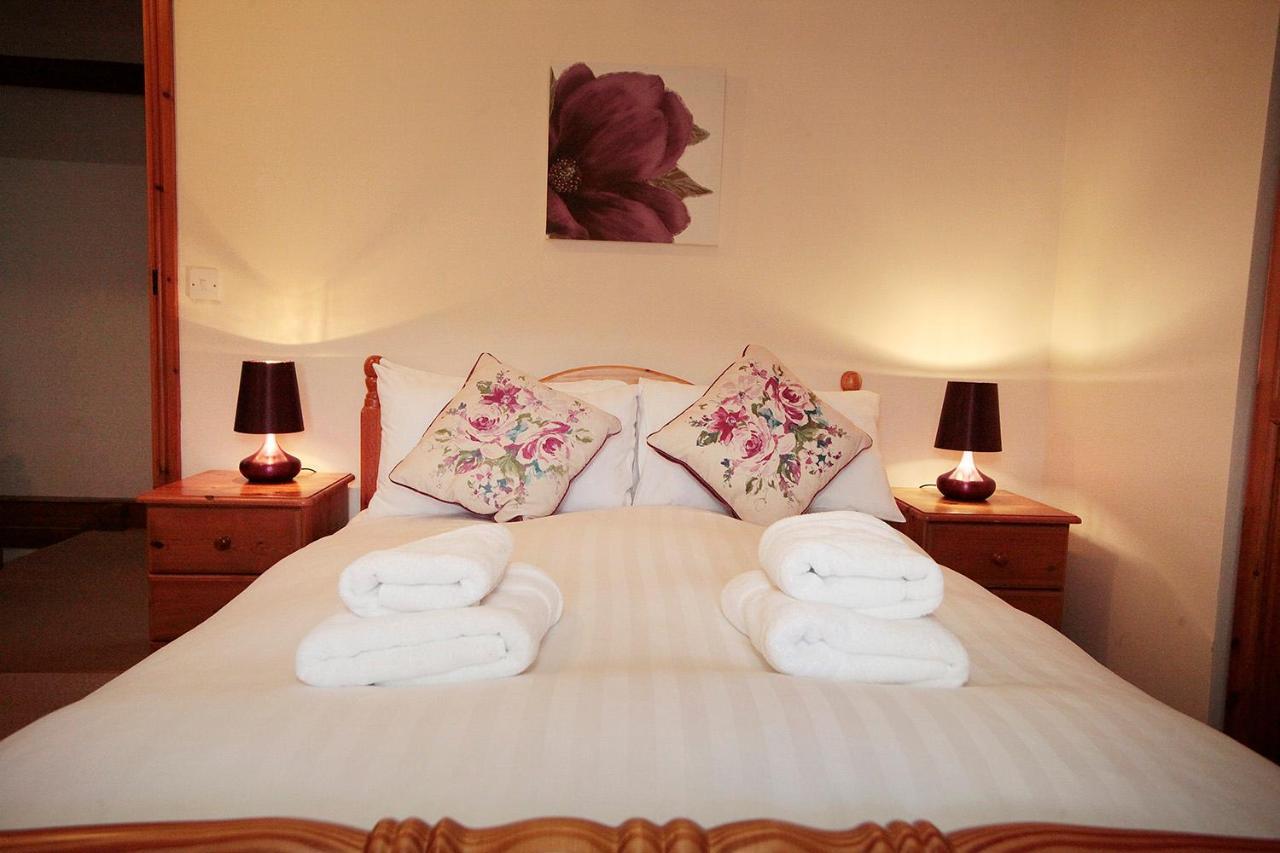 Cilhendre Holiday Cottages - The Dairy Swansea Kültér fotó